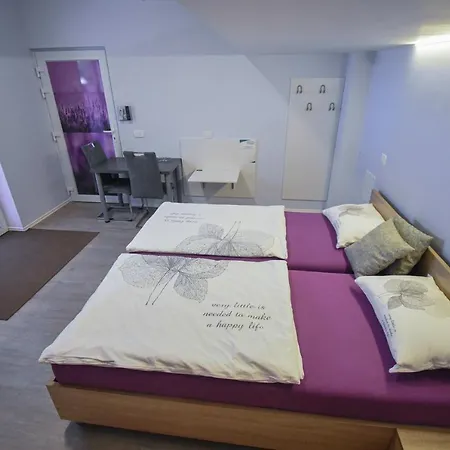 Apartmaji Sobe Zvezda Pobegi Exterior foto