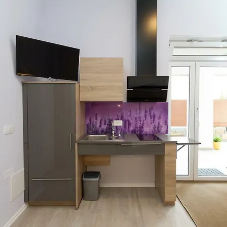 Apartmaji Sobe Zvezda Pobegi Exterior foto