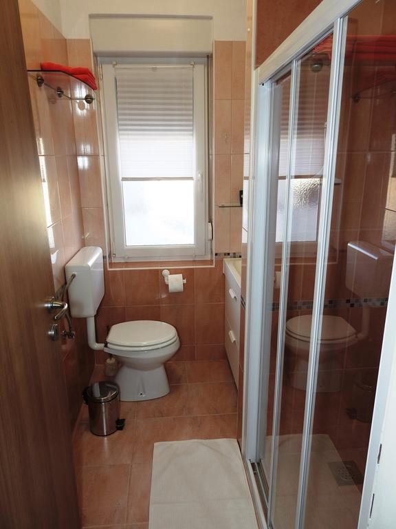 Apartmaji Sobe Zvezda