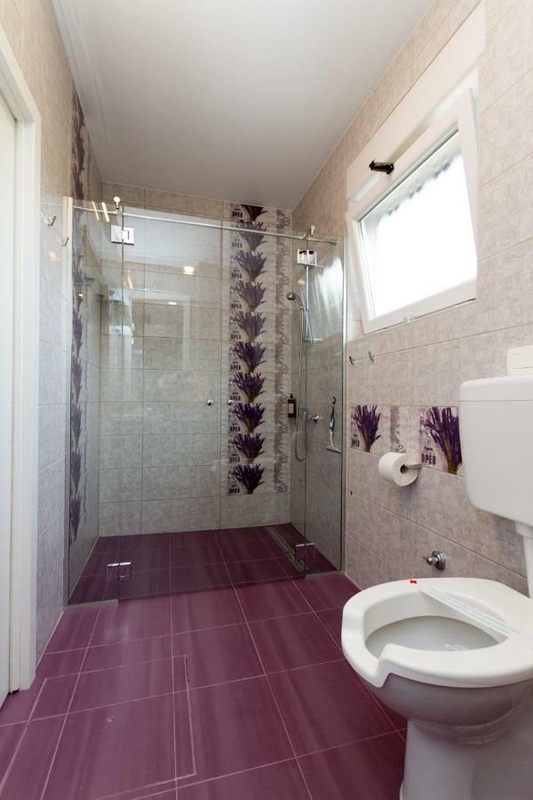 Apartmaji Sobe Zvezda Apartment Pobegi